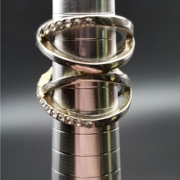 EternalĀ love x cross ring sizeā9. R132 - Picture 4 of 4